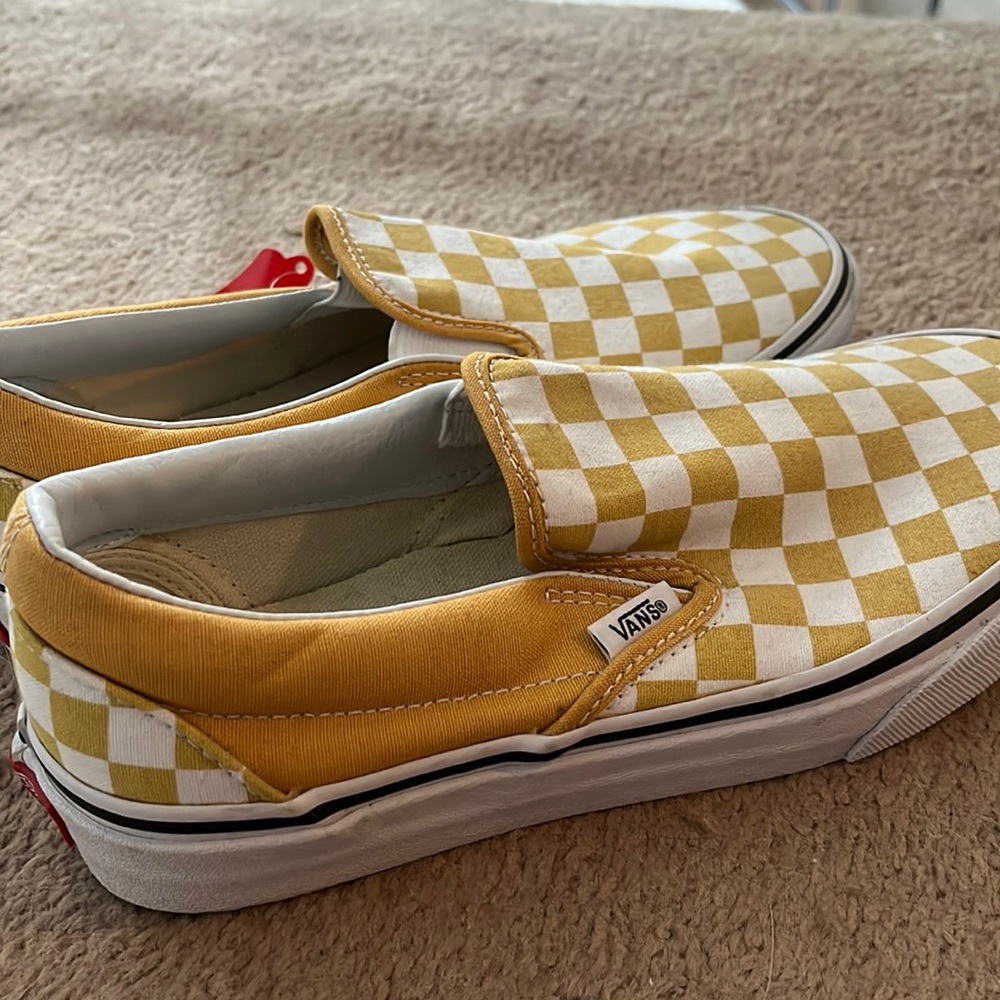 NWT Yellow checkered vans